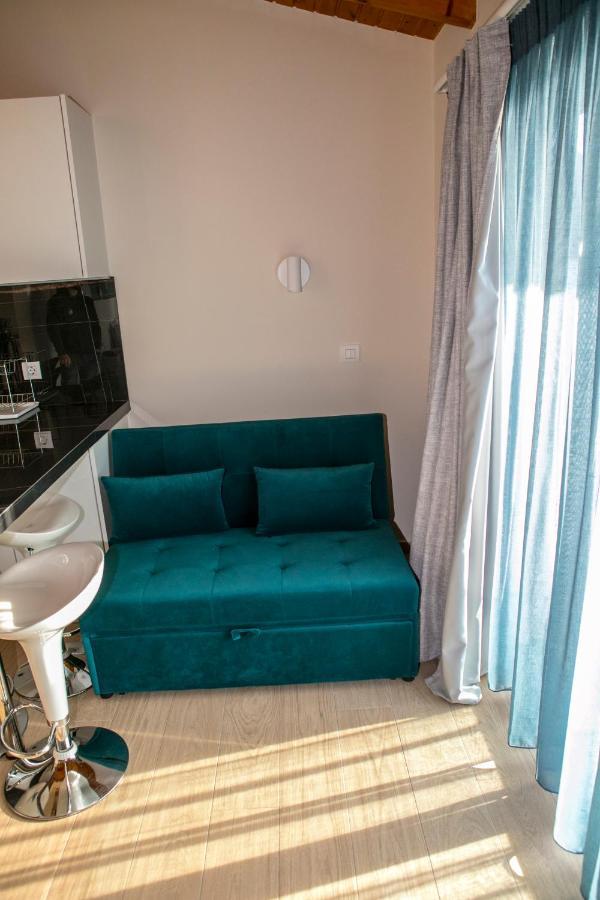 Hotel Alexander Mýtikas Dış mekan fotoğraf