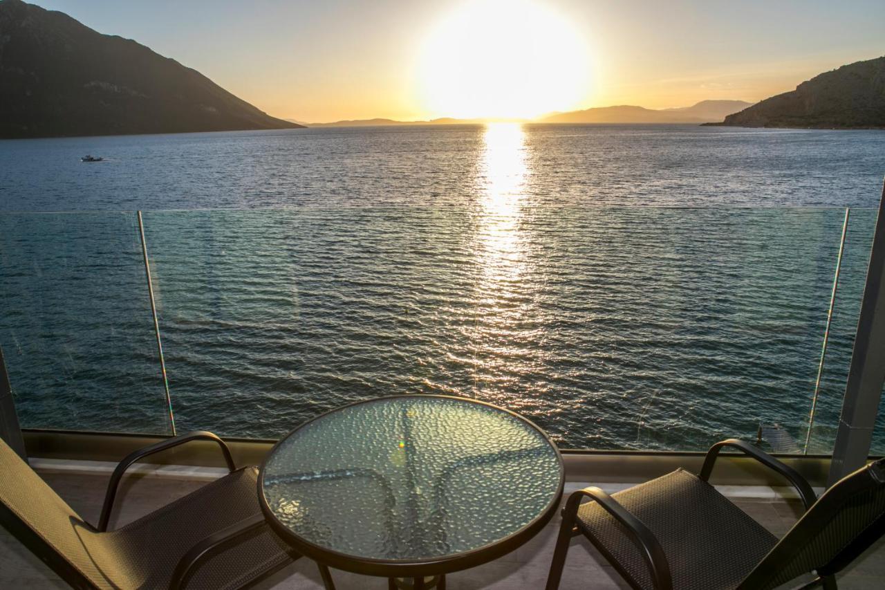 Hotel Alexander Mýtikas Dış mekan fotoğraf