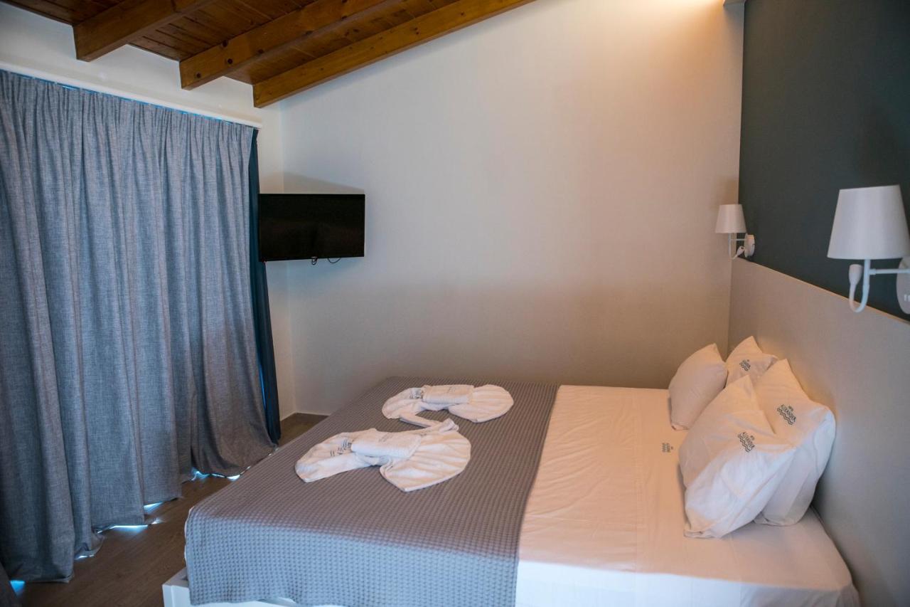 Hotel Alexander Mýtikas Dış mekan fotoğraf