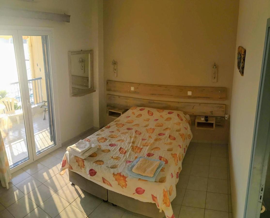 Hotel Alexander Mýtikas Dış mekan fotoğraf